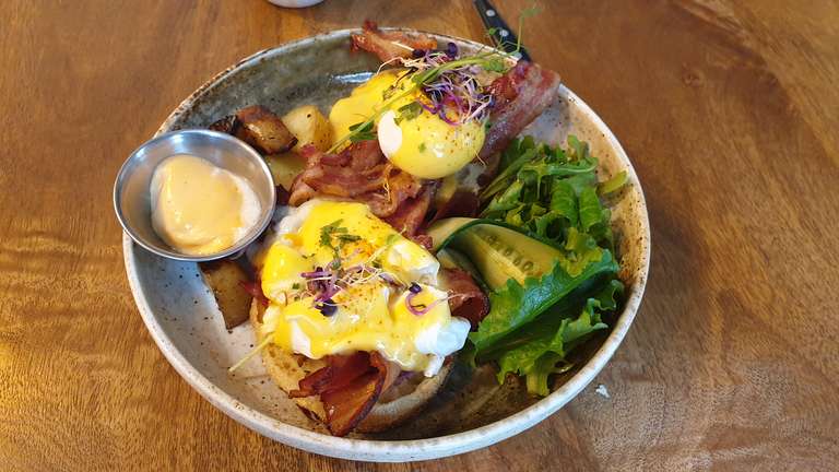 Bacon and eggs