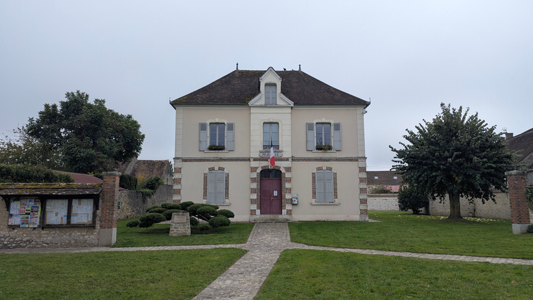 Mairie de Bransles