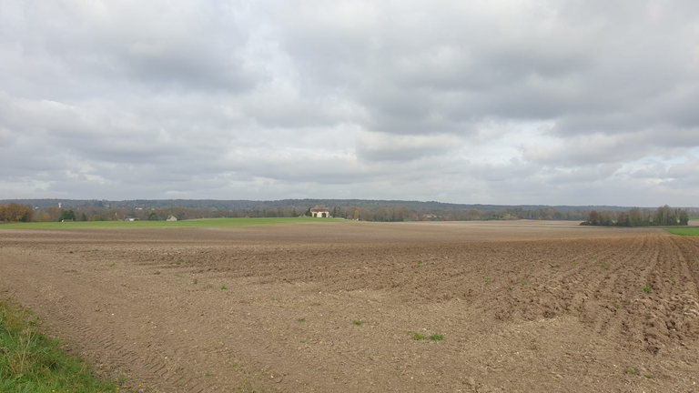 La Genevraye - Church